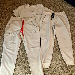 3 Piece Bone Figs Scrub Set